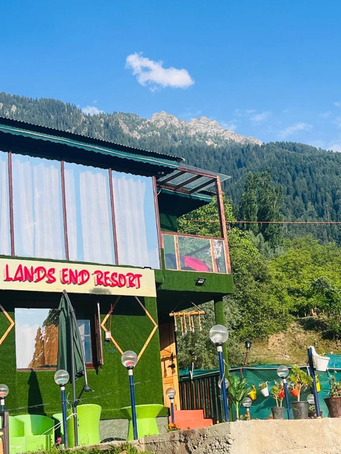 Lands End Resort Islamabad Exterior photo